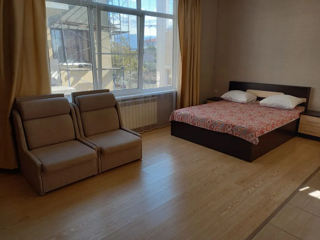 Квартира Квартира студия у моря, пляж через дорогу — Сириус