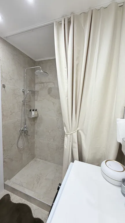 Квартира 2-комнатная Квартира — Калининград