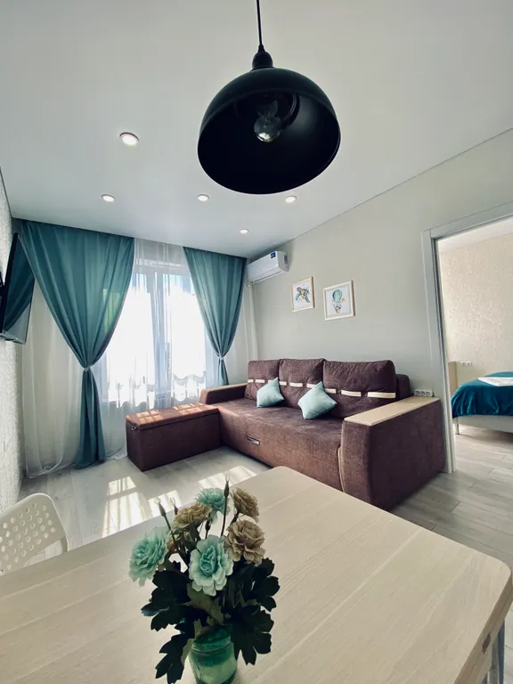 Квартира Комфортабельные Апартаменты с видом на озеро — Горячий Ключ