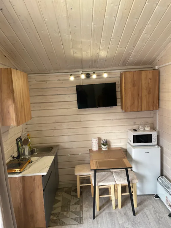 Домик-студия с видом на горы