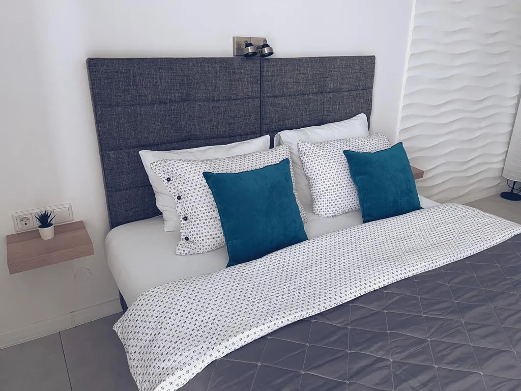 Квартира Апартаменты в ЖК Петергоф на 13-ом этаже — аренда посуточно в Сыктывкар