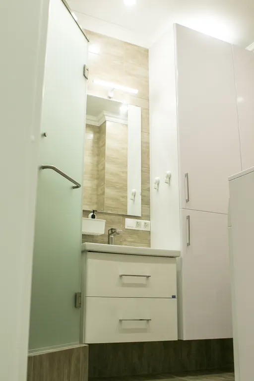 2-х  квартира в центре города (вблизи Алое Поле, Кировка, термы Лето )