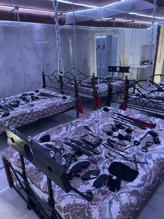 Коттедж Коттедж С сауной на дровах и «красной» комнатой — Санкт-Петербург