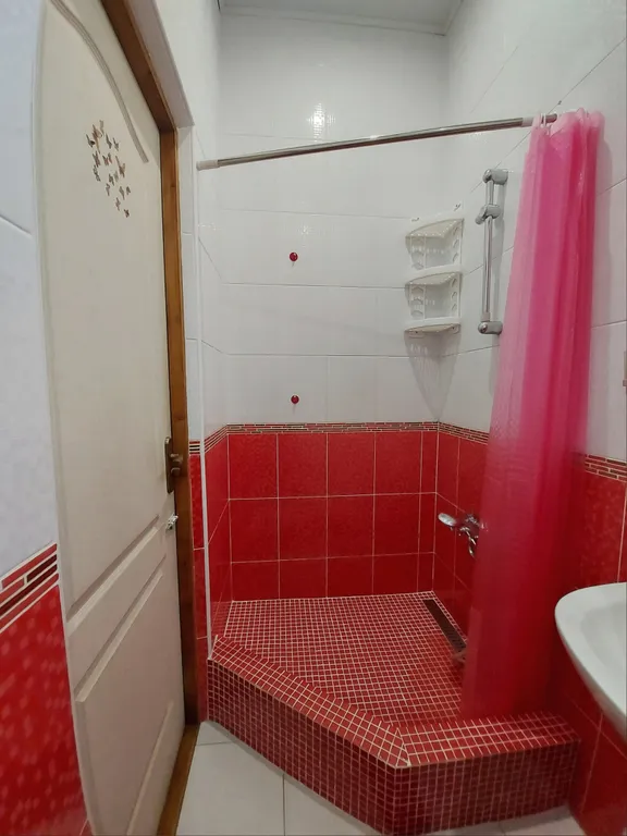 Квартира со всеми удобствами для двух человек в 5 минутах от моря