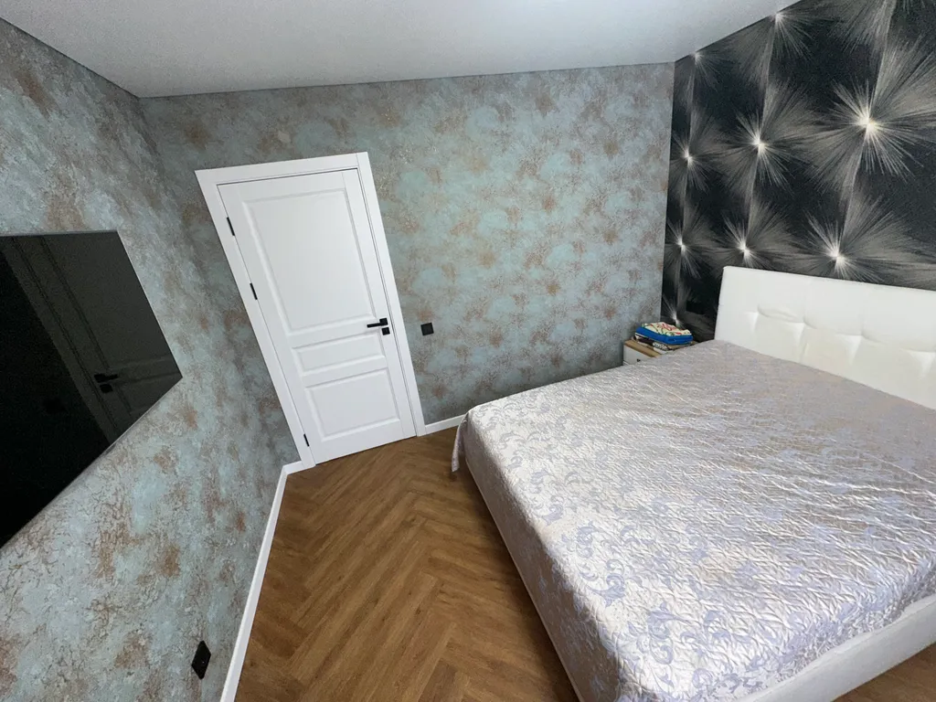 Хорошая квартира — аренда посуточно в Сургут