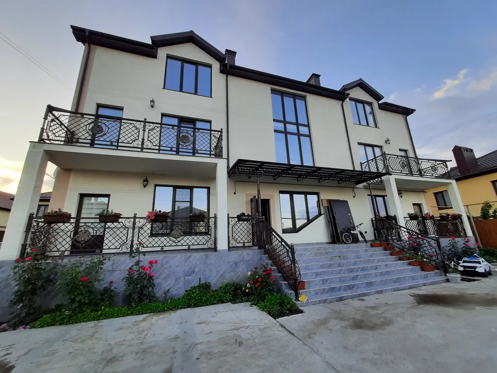 Квартира Квартира Евротрешка в частном секторе — Цемдолина