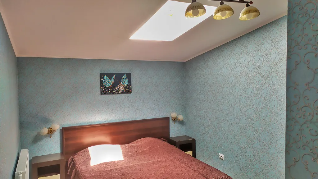 Трëхкомнатная видовая квартира в самом центре