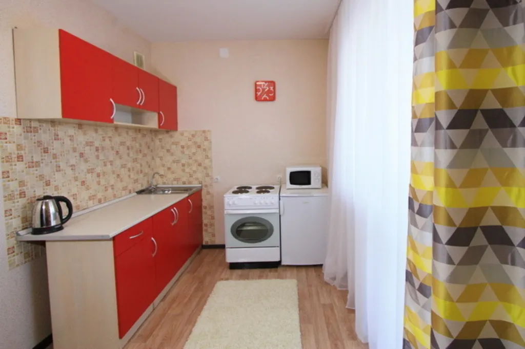 Квартира Квартира Уютныe Апартамeнты в новoм доме напротив TРЦ Плaнетa — Красноярск