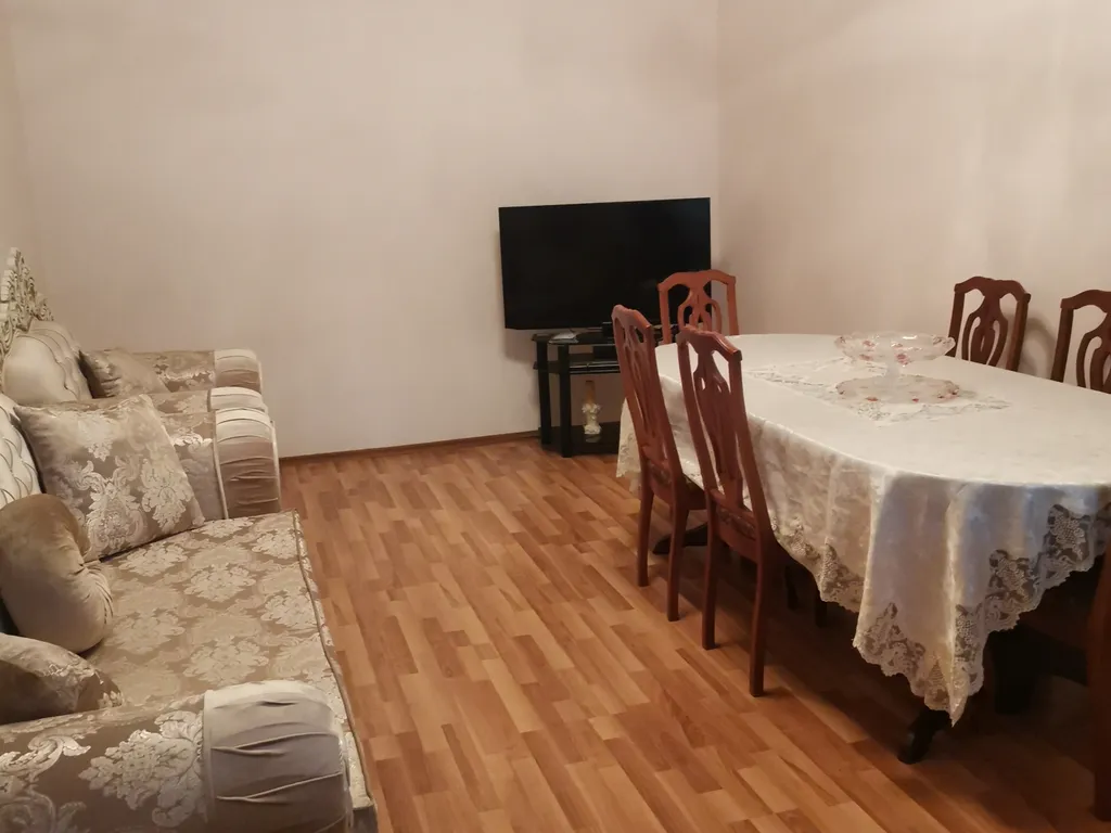 Дом в центре посёлка