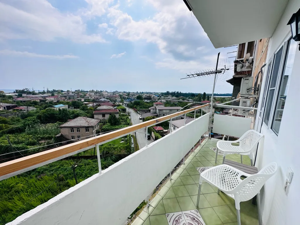 Квартира Квартира с балконом на Почтовой улице — Сухум