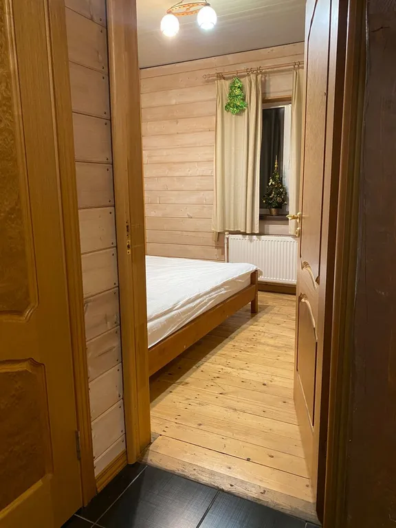 Коттедж Уютный дом с камином, баней на дровах и чаном в лесу на берегу реки — Старово