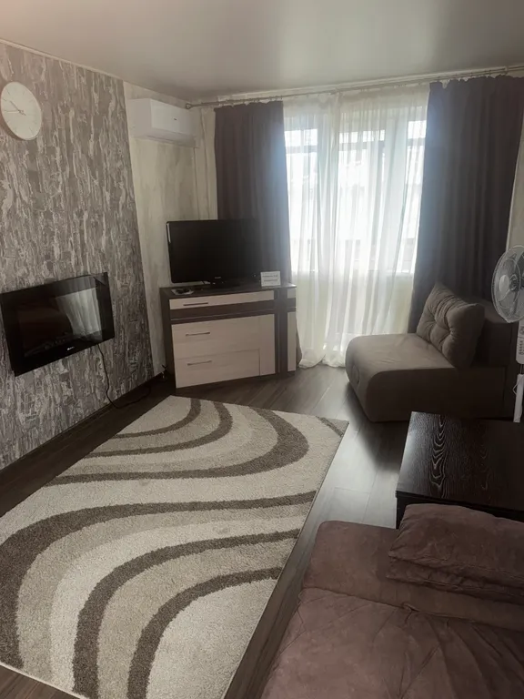 Уютная квартира в центре города — аренда посуточно в Междуреченск