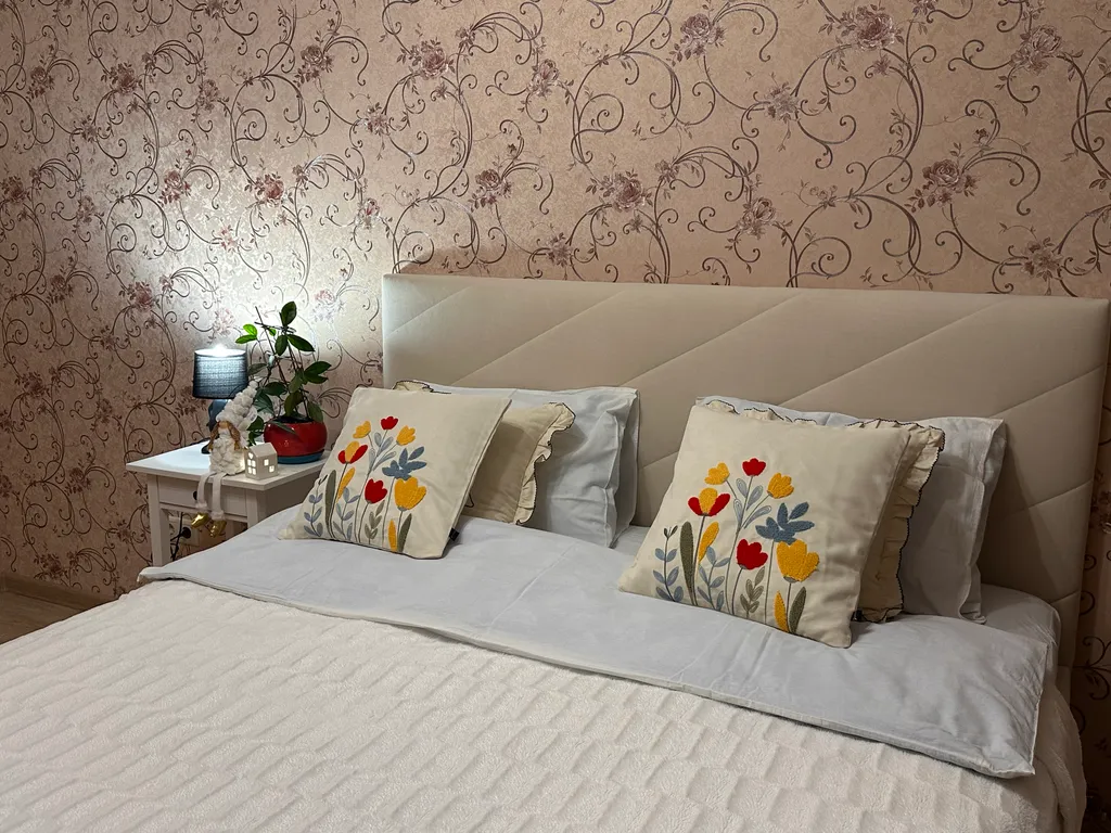 Двухкомнатная квартира в центре с видом на город Аленький цветочек