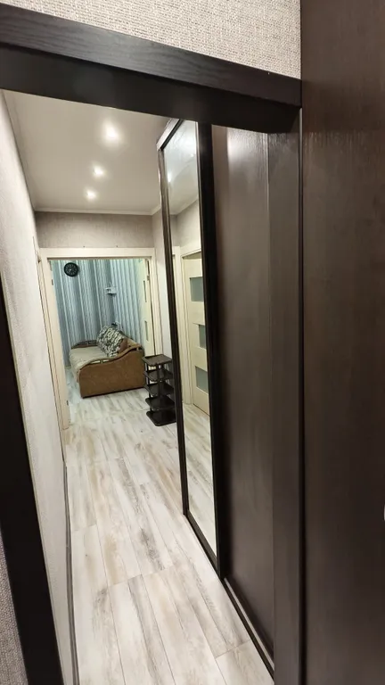 Новая 2-ух-комнатная квартира с хорошим расположением