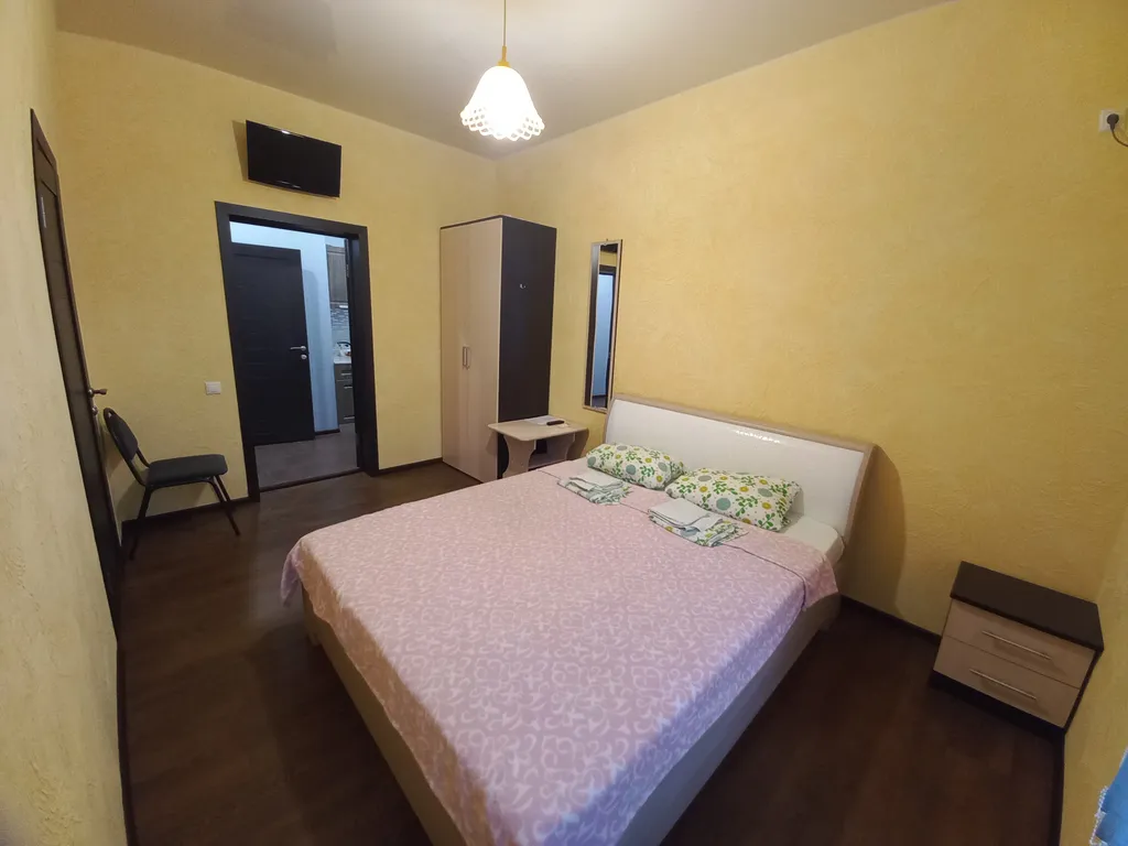 Коттедж Часть дома с отдельным входом с видом на горы — Геленджик