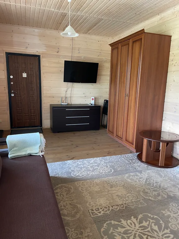 Дом для большой компании с видами на горы и озеро