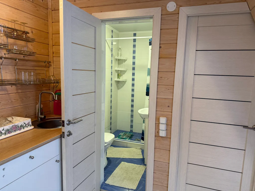 Уютный уголок с видом на горнолыжные трассы