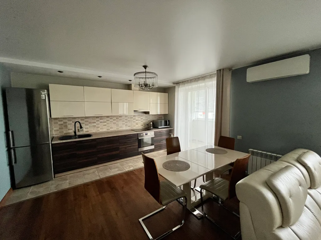 Шикарная трёшка