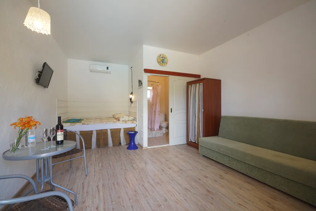 Ваш "кусочек " дачи на берегу теплого залива Донузлав