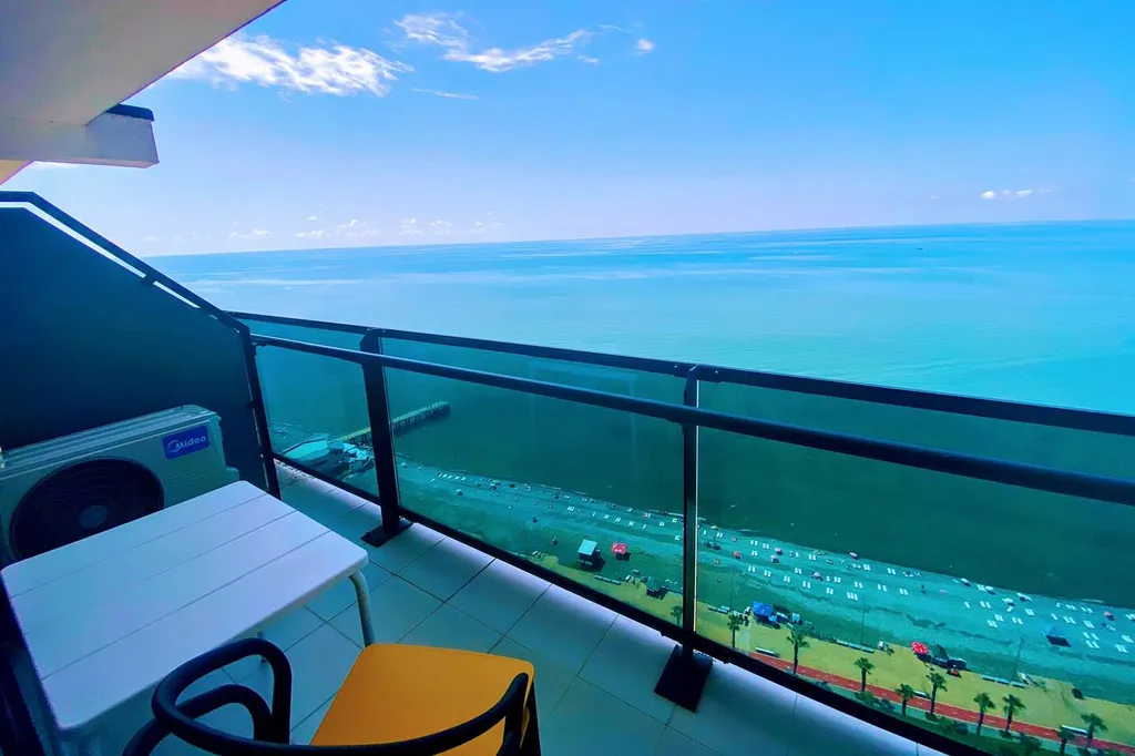 Апартамент с видом на море