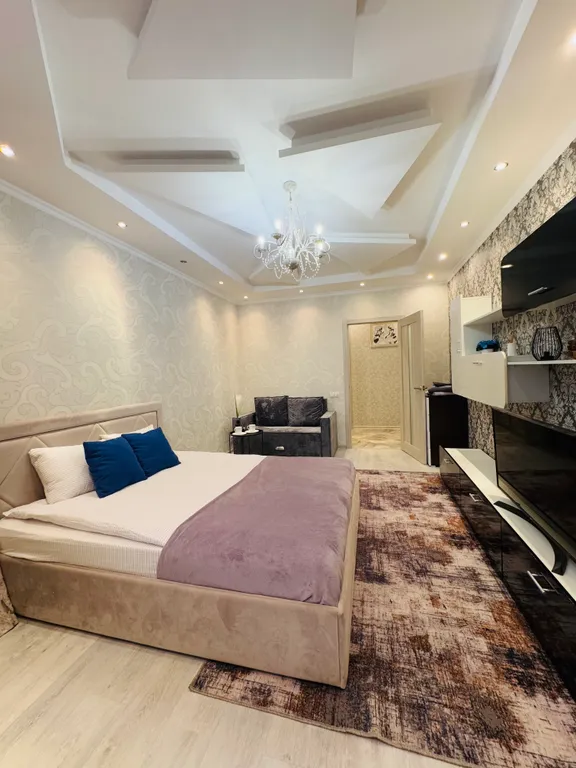 Современная уютная квартира возле большого торгового центра — аренда посуточно в Химки