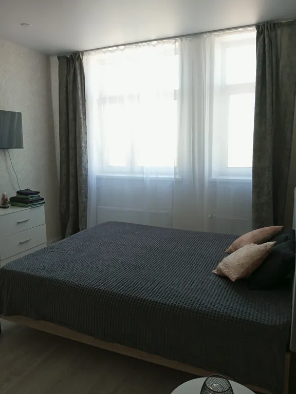 Квартира Стильная студия в Звездном — Тюмень