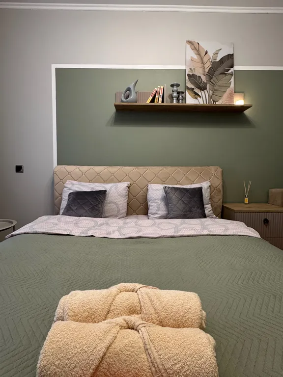 Отличная квартира рядом с центром -для командировочных и гостей города