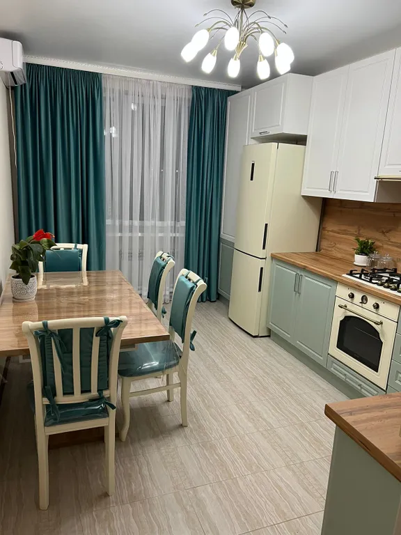 Уютная квартира с видом на горы