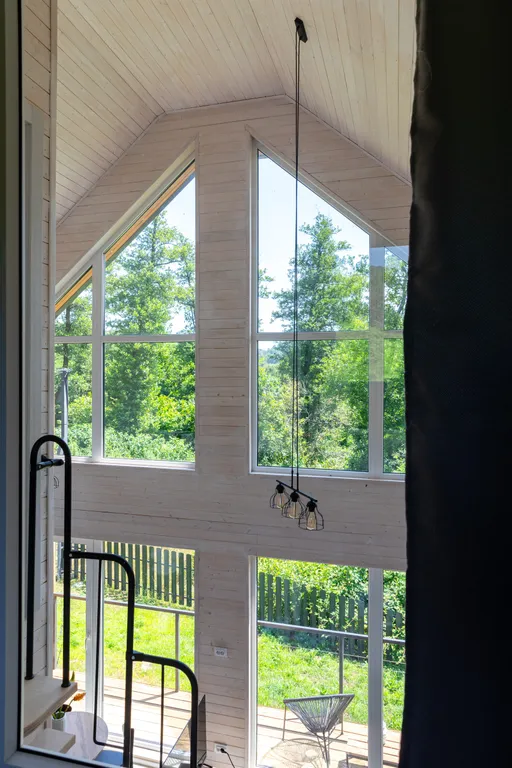 Коттедж lipniki с видом на лес