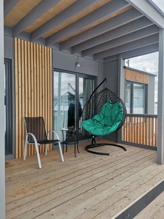 Новый современный стильный дом у озера Суходолье