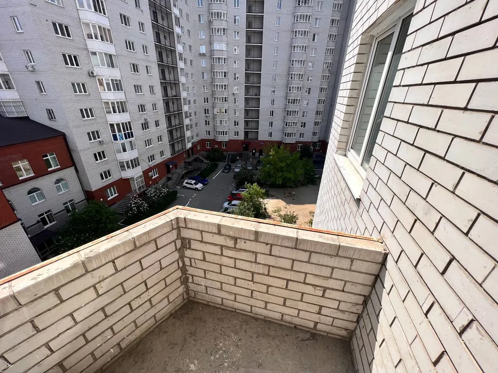 Квартира Уютная светлая студия, центр, ТЦ Вояж, парковка, кафе, аквапарк источник — Тюмень