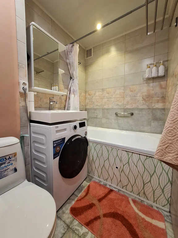 Уютная квартира в центре посёлка