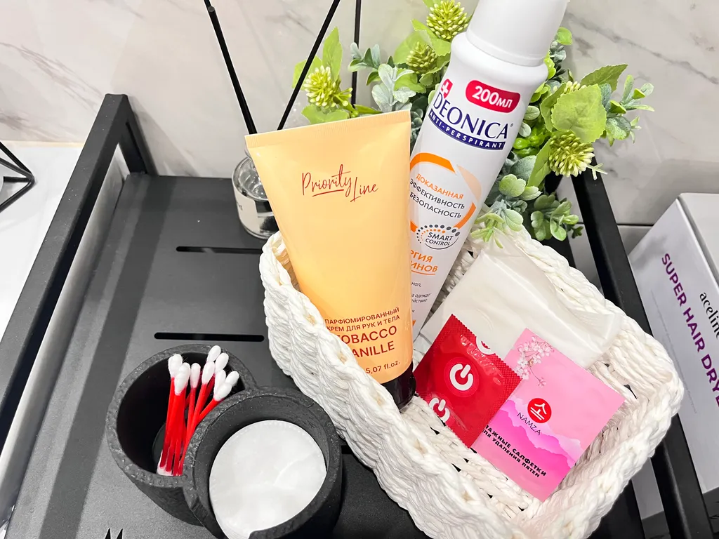 Студия располагается рядом с жд вокзалом.