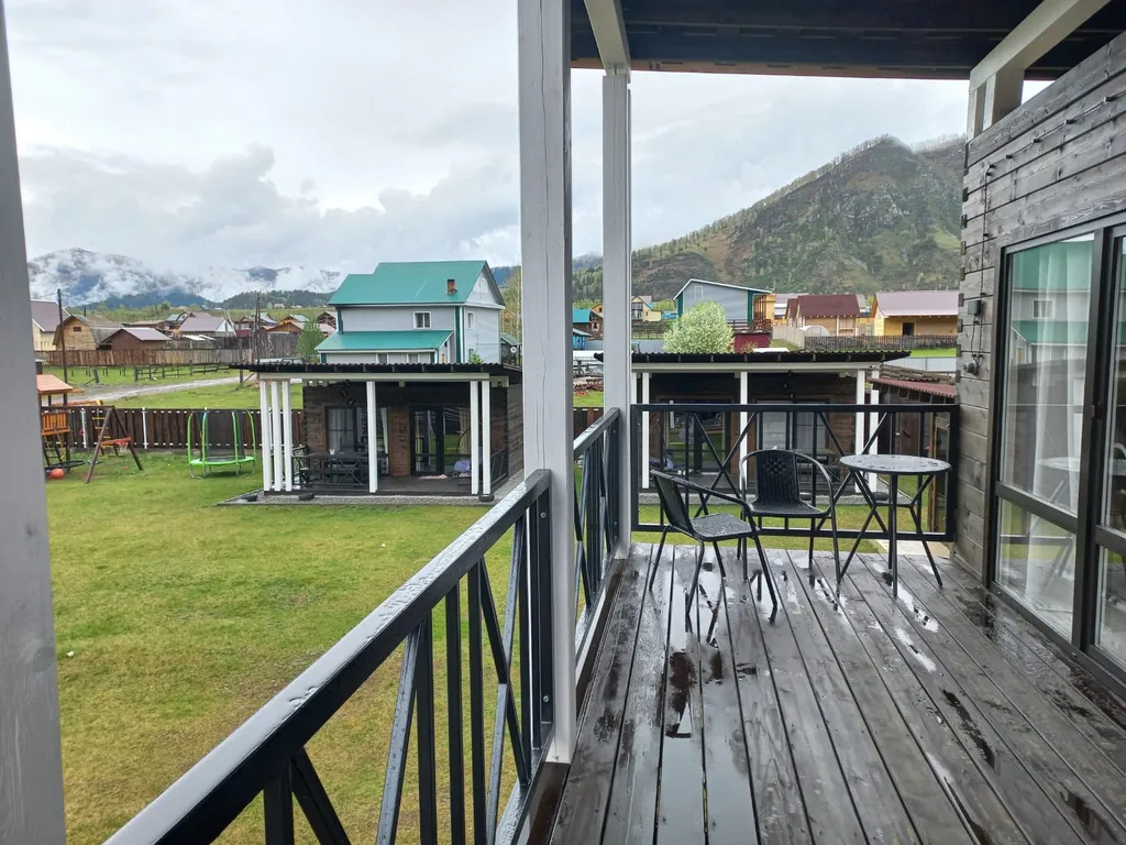 Дом с видом на горы