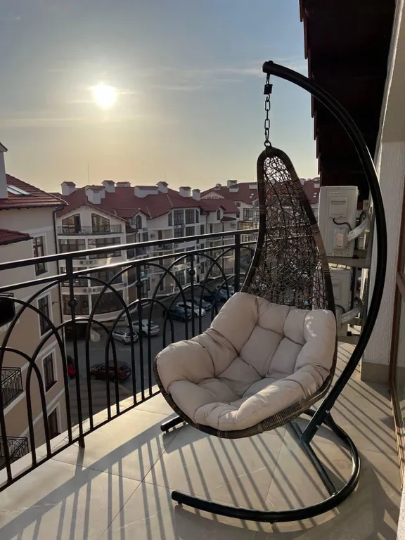 Новая с дизайнерским ремонтом квартира