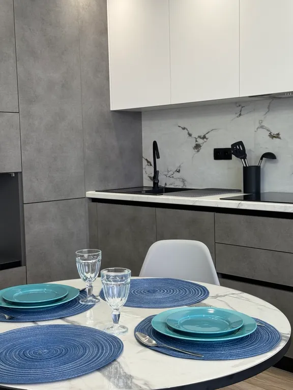 Евротрешка в самом центре развитого района