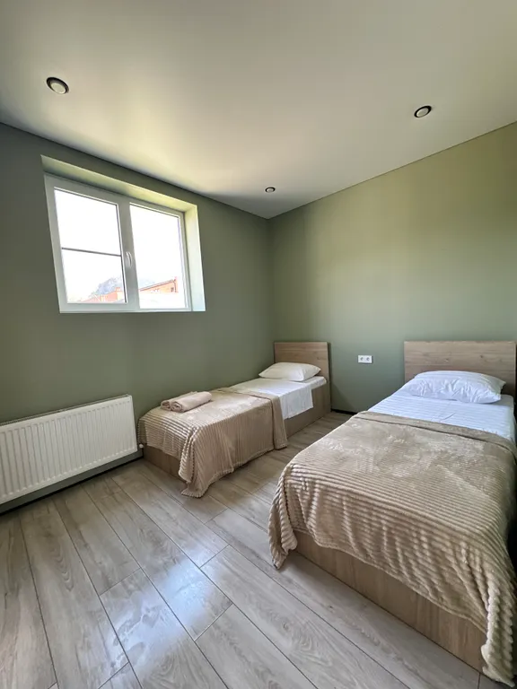 Уютный дом с видом на горы в Верхнем Фиагдоне