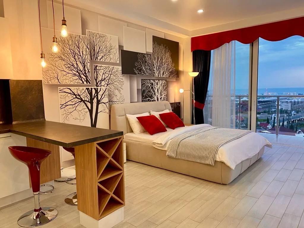 Апартаменты с гидромассажной ванной и красивым видом