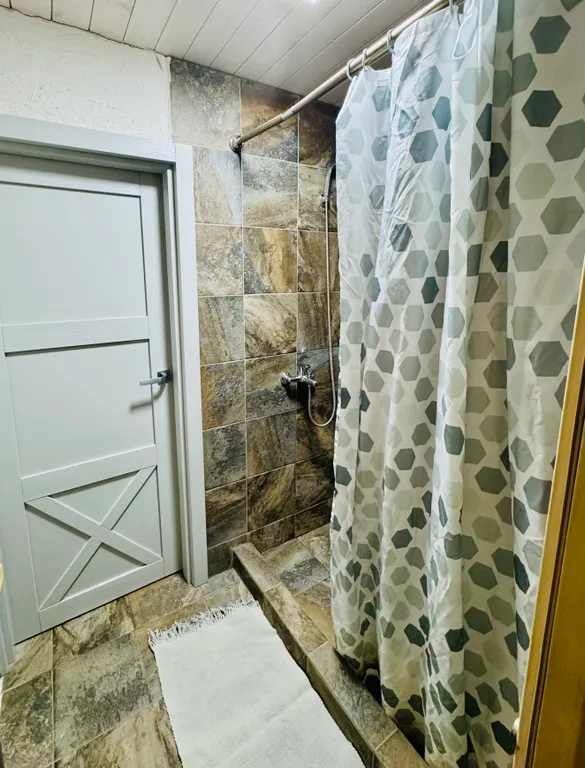 Уютный дом-студия, с сауной