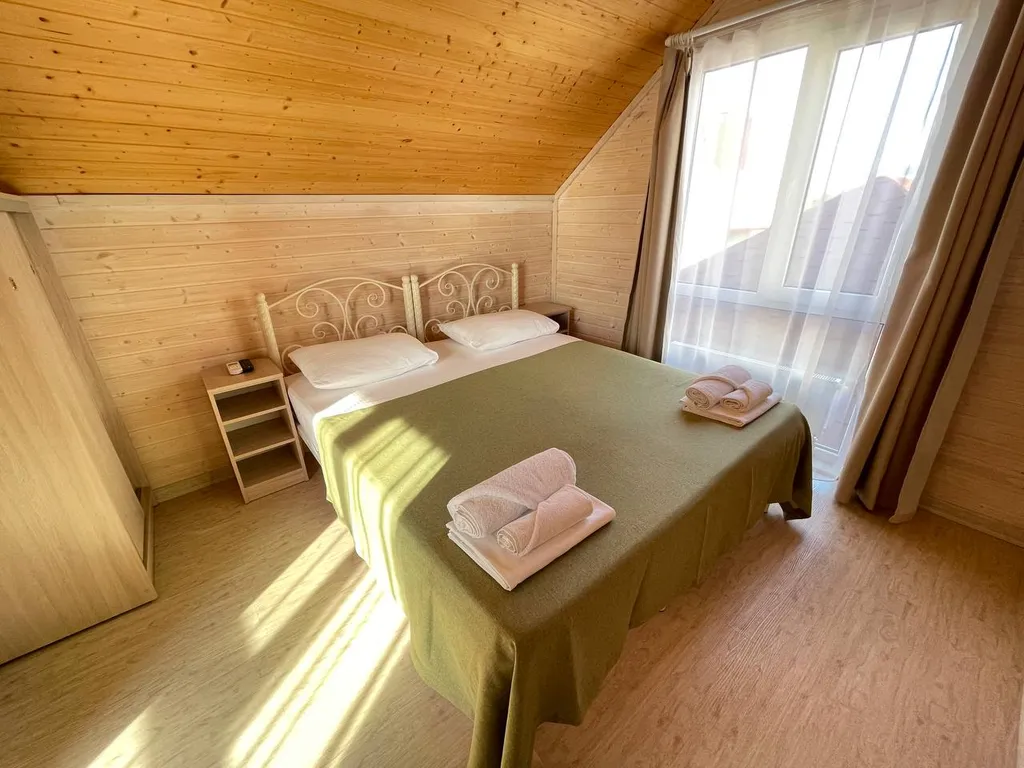 4-комнатный Дом