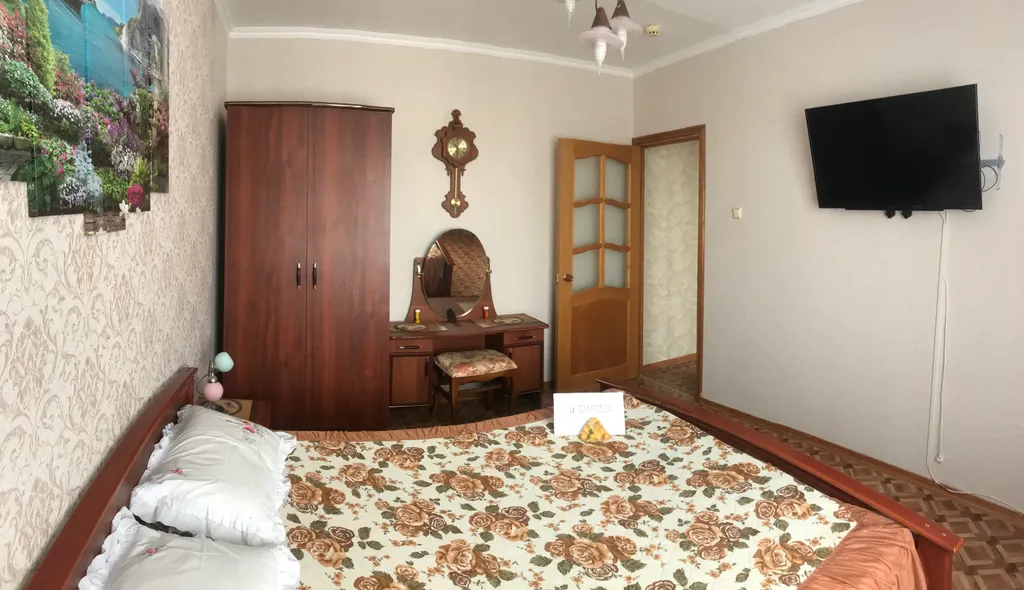 Квартира 3-комнатная Квартира — Лазаревское