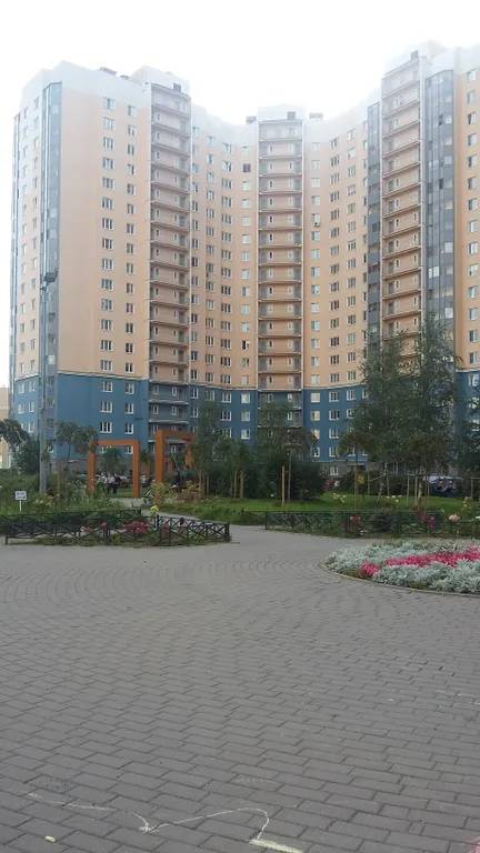 Квартира Квартира Взгляд с высоты Авроры на Неву — Санкт-Петербург