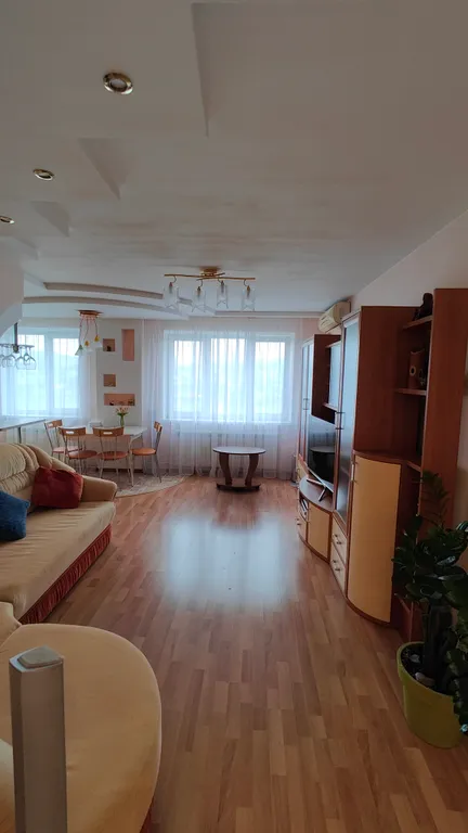 Уютная, просторная квартира с видом на бухту золотой рог