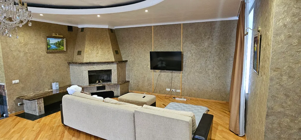 Коттедж Большой дом в тихом КП — аренда посуточно в Химки