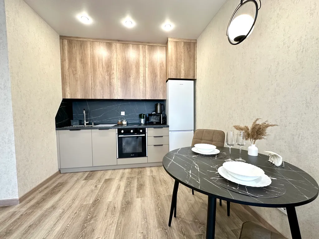 Квартира Апартаменты Эвкалипт с дизайнерским ремонтом в современном районе — Тюмень