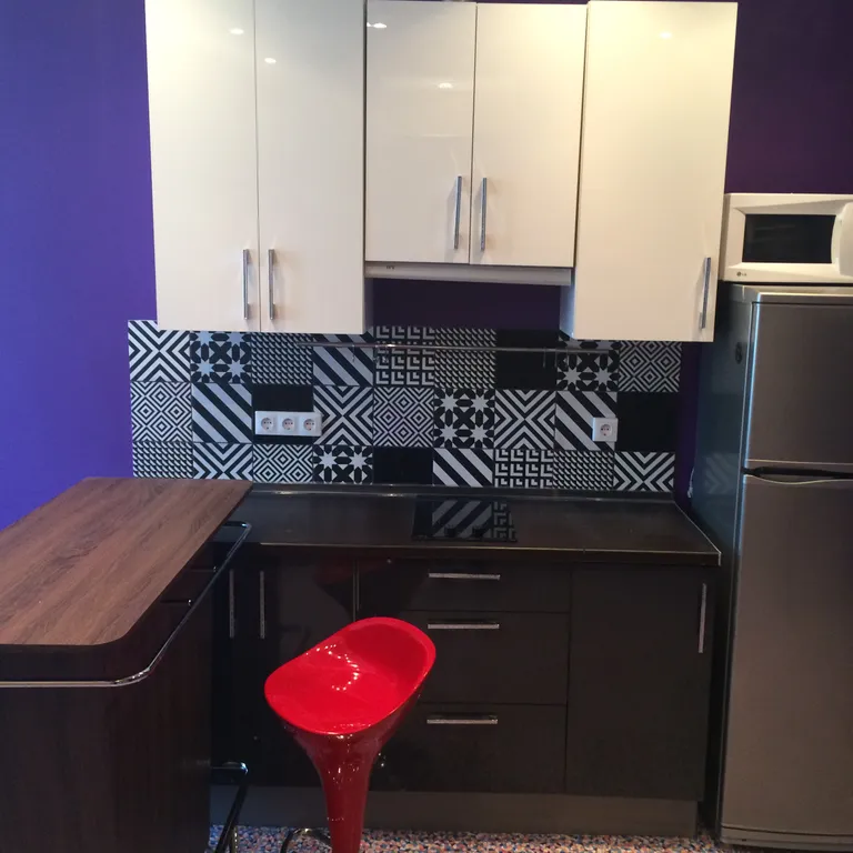 Яркая квартира с красивым видом из окна