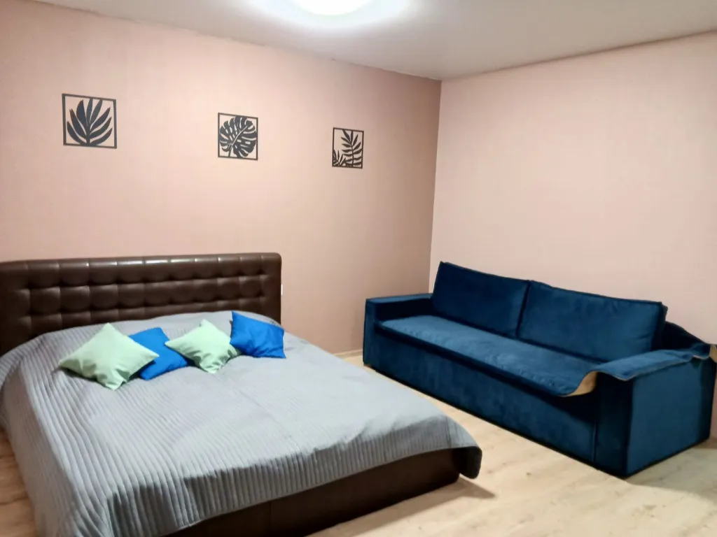 Квартира Теплая уютная студия располoженa в cамoм крaсивом и современном районе — аренда посуточно в Екатеринбург