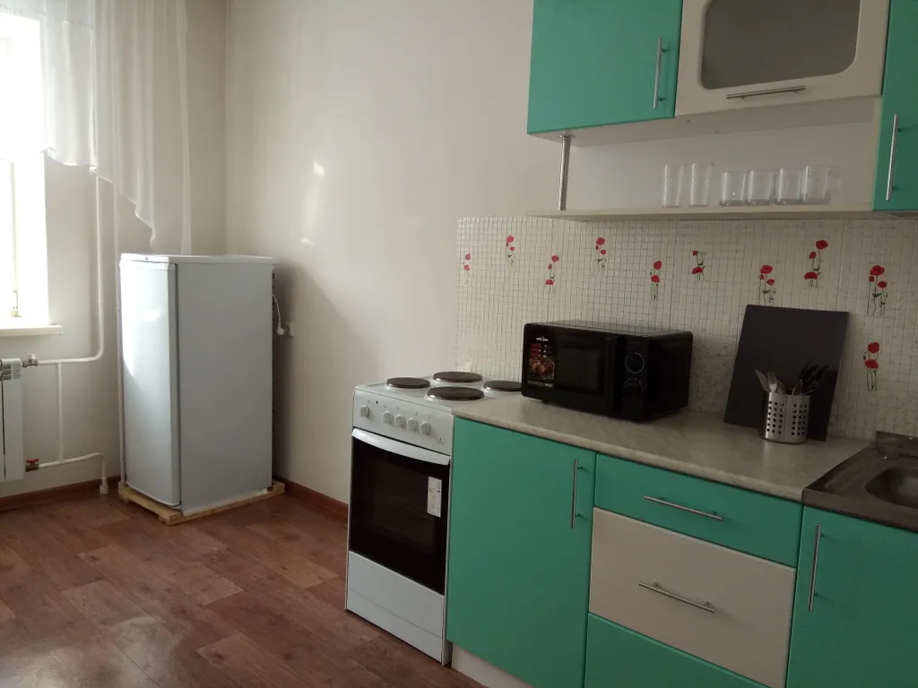 Современная однокомнатная в новостройке у проспекта Ленина