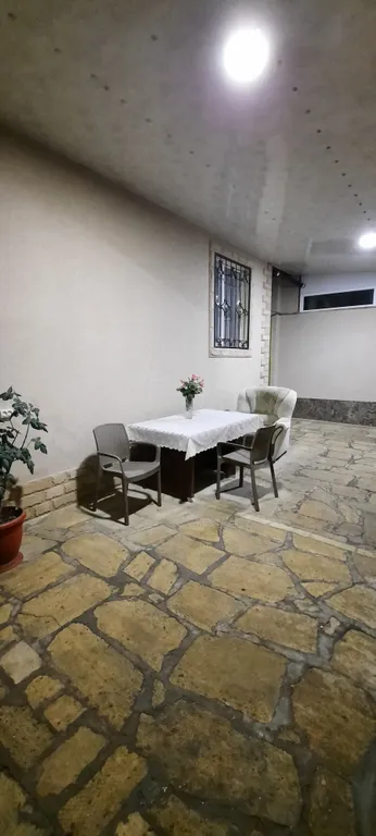 Уютная дача на берегу моря