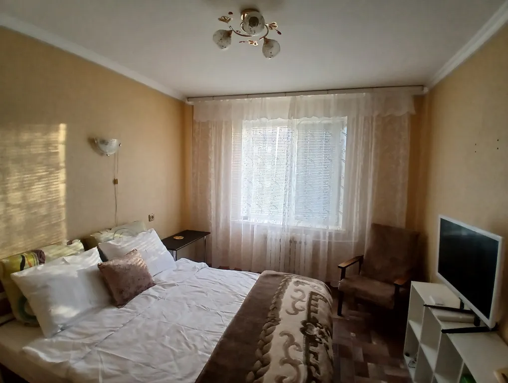 Уютная квартира в спальном районе — аренда посуточно в Жигулёвск